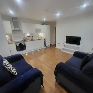 Apartment Break, Nottingham